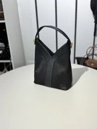 YSL - Y Bucket Bag  – Image 7