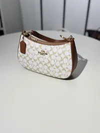 Coach - Shoulder Bag with a Strap  – Image 6