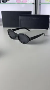 YSL - Round Frame – Image 3