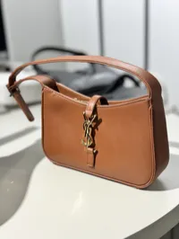 YSL - Shoulder Bag – Image 4