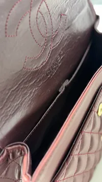 Chanel Classic 2.55 Burgundy – Image 4