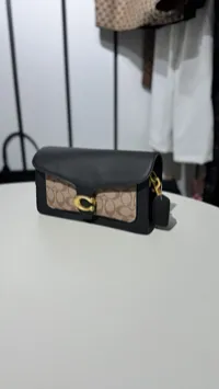 Coach Tabby Black & Tan – Image 2