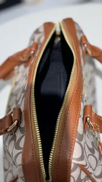 Coach Speedy Camel & Gray Large  – Image 4