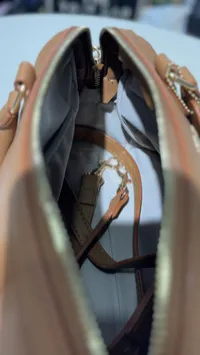 Coach Speedy Large Camel  – Image 6