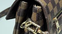 Louis Vuitton Pochette Metis – Image 9