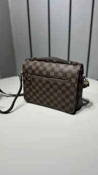 Louis Vuitton Pochette Metis – Image 7