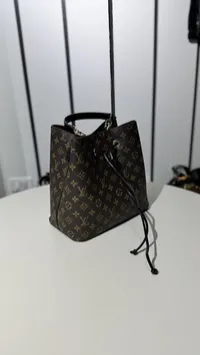 Louis Vuitton NeoNe MM Bucket Bag – Image 1