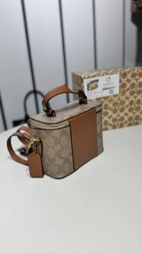 Coach Vanity Super Master with Package  – Image 2