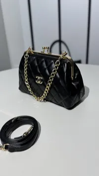 Chanel Kiss Lock Clutch Super Master with Package – Image 7