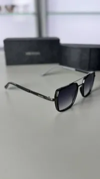 Prada Unisex Super Master Sunglasses with Package – Image 4