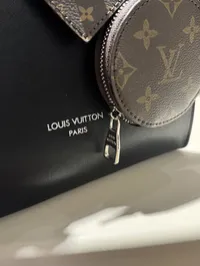 Louis Vuitton OnTheGo Handbag Super Master with Package – Image 14