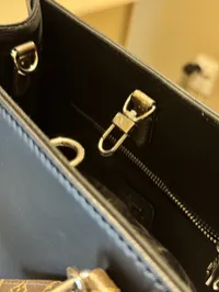 Louis Vuitton OnTheGo Handbag Super Master with Package – Image 12