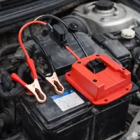 High Powered Portable Car Jump Starter Kit (Makita / Milwaukee Battery Compatible) – Image 3