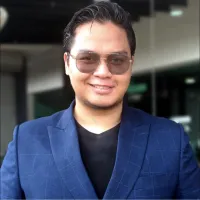 blog author image