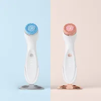 LumiSpa iO + Cleanser – Image 2