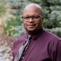 blog author image