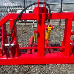 McKenna Heavy Duty Double Bale Lifter – Image 1