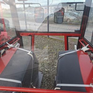 Massey Ferguson 135 & 240 Cab – Image 4