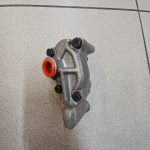 Massey-Ferguson Hydraulic Pump 886821M94 – Image 1