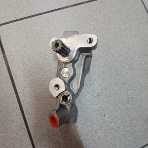 Massey-Ferguson Hydraulic Pump 886821M94 – Image 3