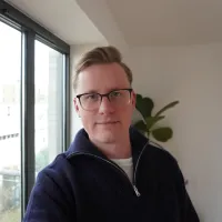 blog author image