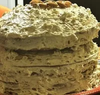 2 Layer Almond Cake – Image 1