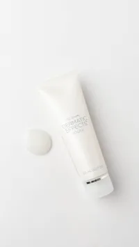 Dermatic Effects Polish – Image 1