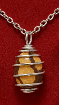 Septarian Crystal Necklace – Image 2