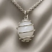 Moonstone Crystal Necklace – Image 2