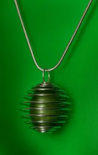 Green Jade Crystal Necklace – Image 2
