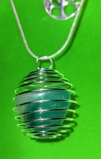 Fluorite Crystal Necklace – Image 2