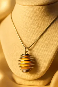 Bumblebee Jasper Crystal Necklace – Image 2
