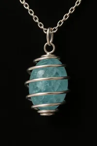 Aquamarine Crystal Necklace – Image 2