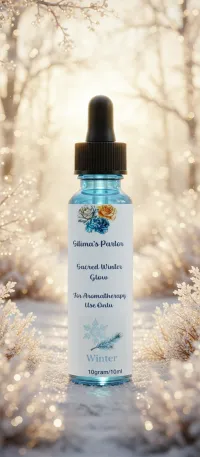 Sacred Winter Glow Aromatherapy Essential Oil Blend – Image 1