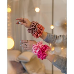 Szatén Scrunchie – Image 4