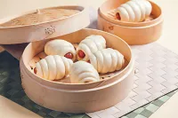 Chinese Sausage Buns 臘腸卷 (10pcs) D10 – Image 1
