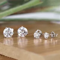 2 Carat Lab Diamond Studs – Image 1