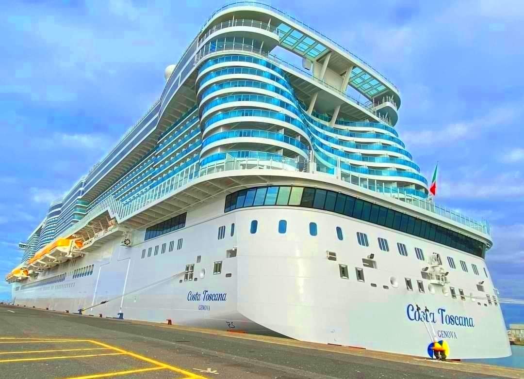 Mini crucero de 5 días en el Costa Toscana – Image 1