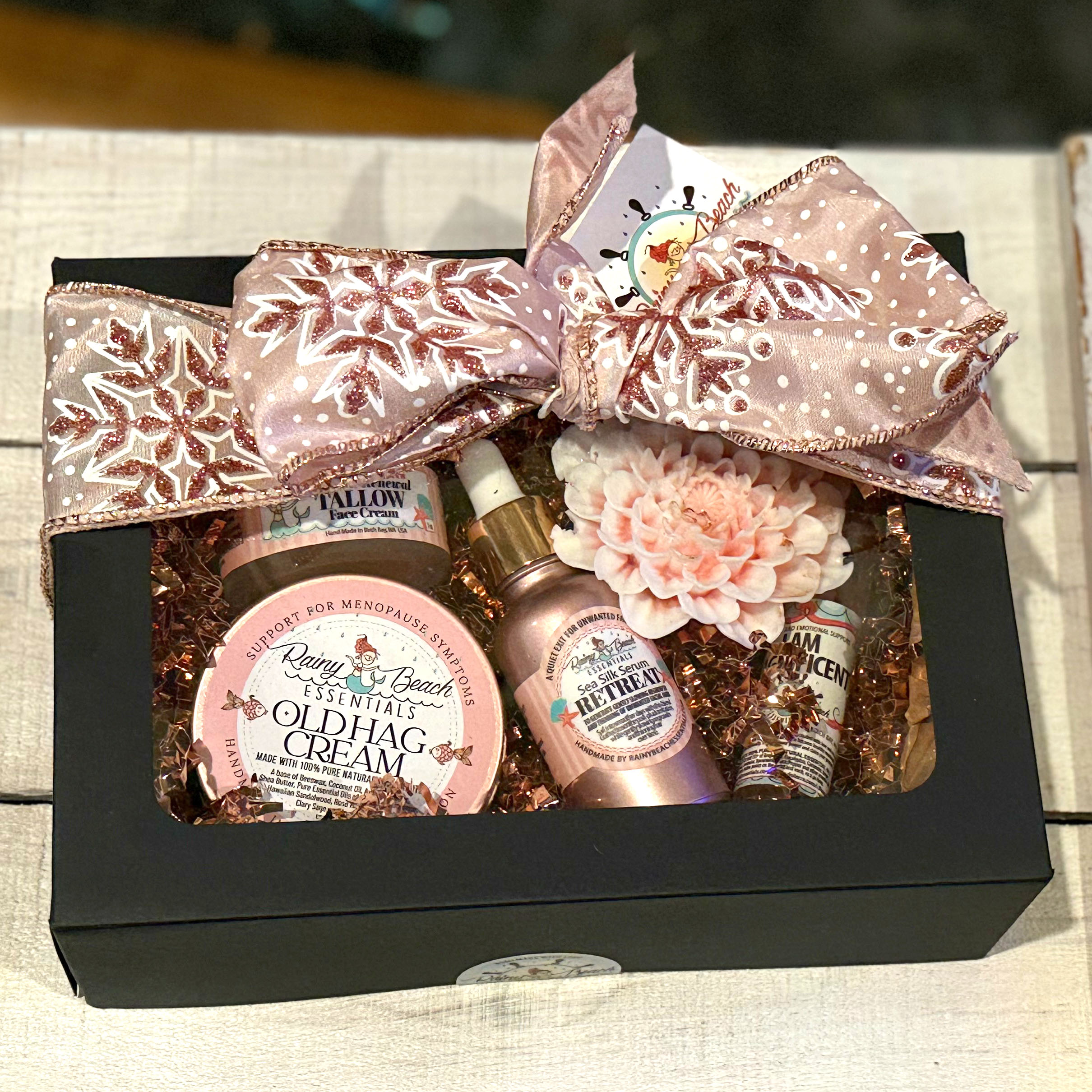 The Radiance & Renewal Gift Set for Women – Image 2
