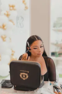 Mini Makeup Course: The Beauty Basics + Live Workshop – Image 1