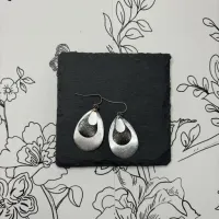 perfect earrings to dress you up – Image 1