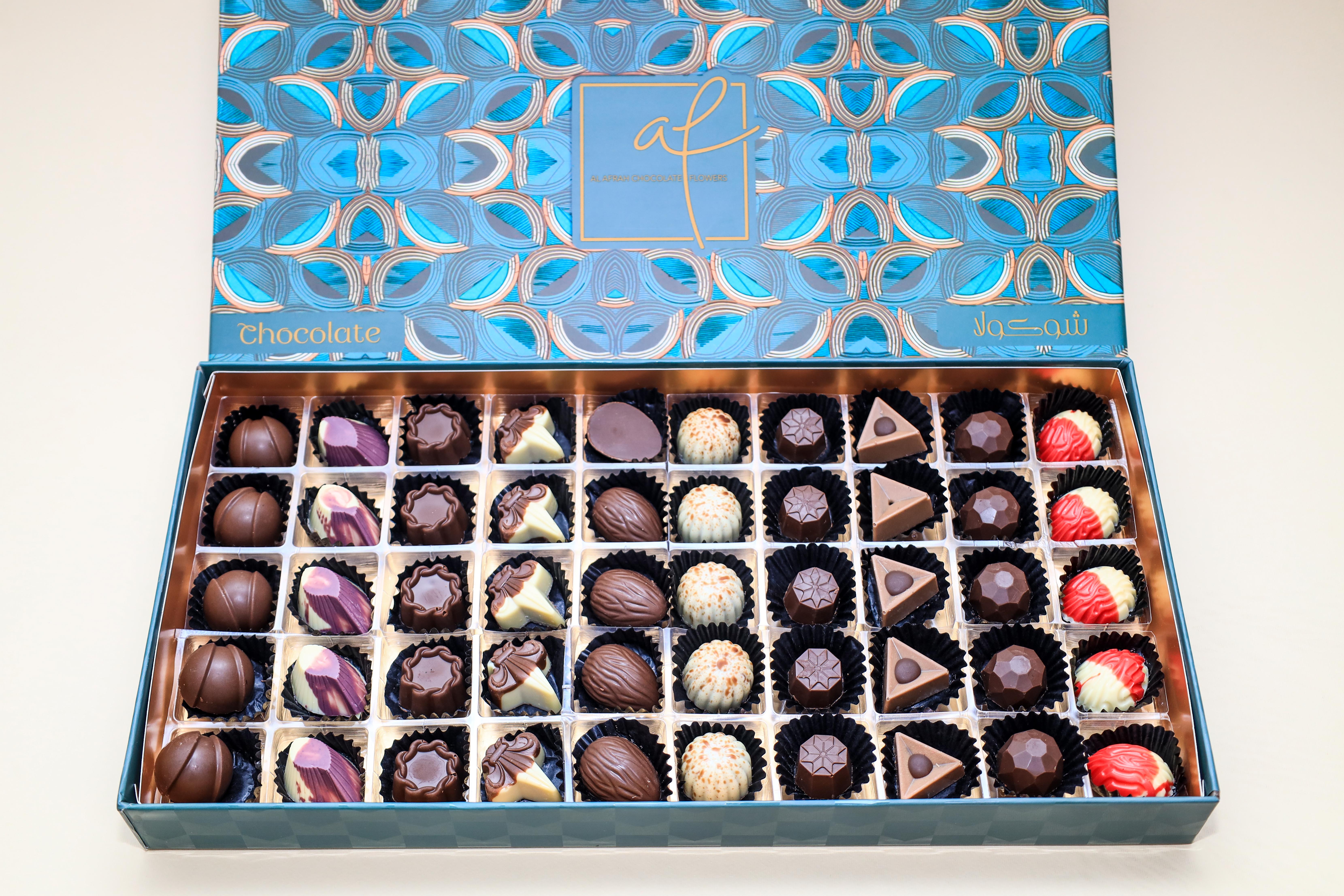 Assorted Gourmet Chocolate Praline Box – Image 1
