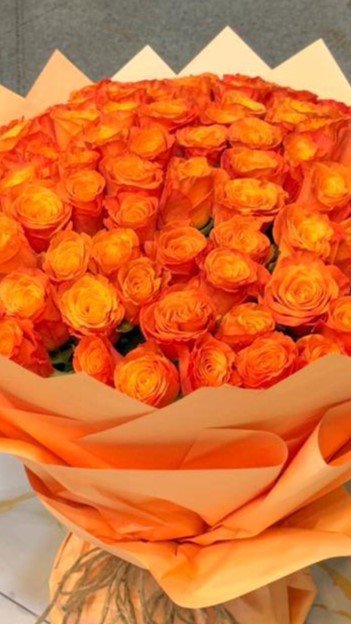 Grand Orange Rose Celebration Bouquet - Luxury Gifting for Special Occasions – Image 2