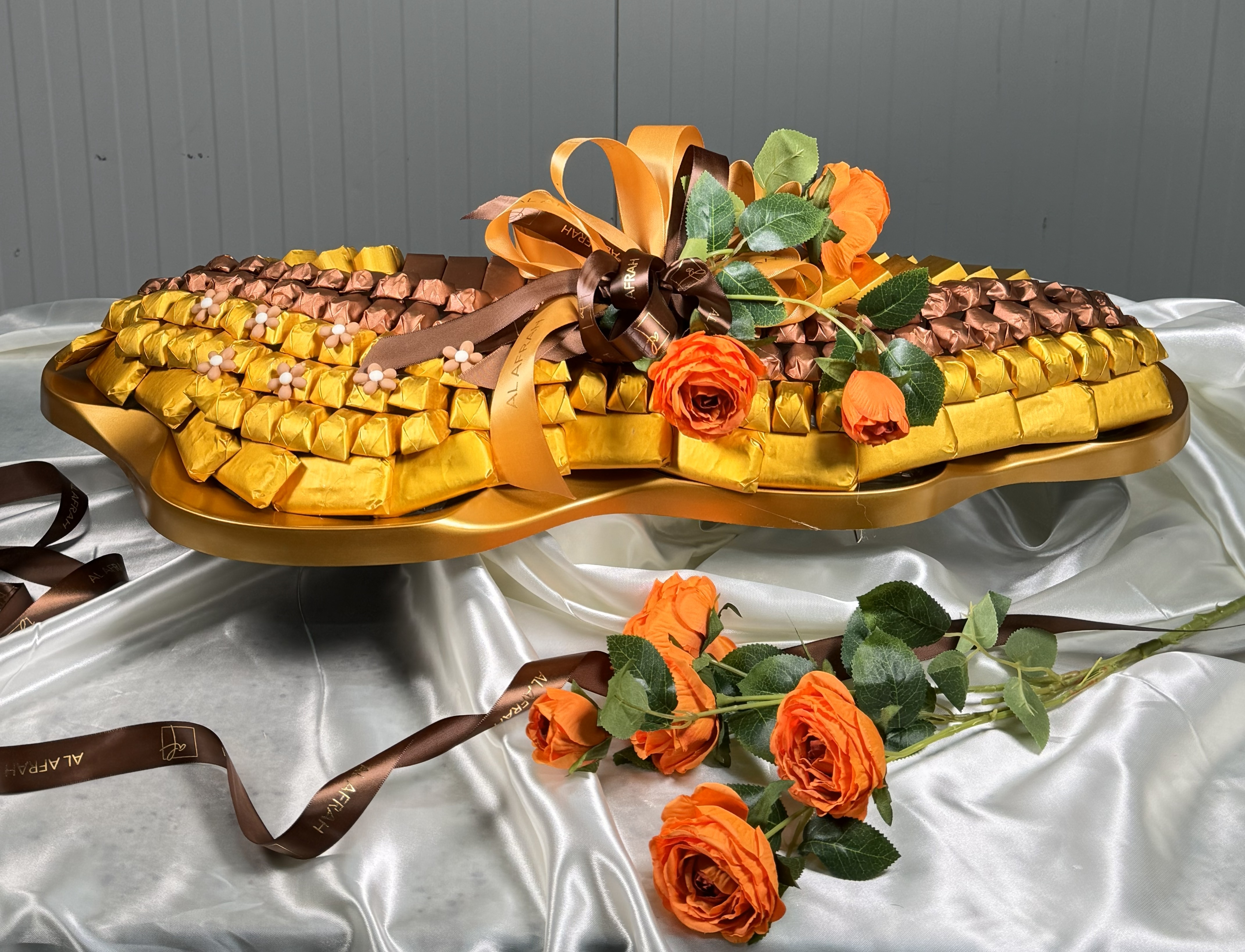 Imperial 2.4kg Gold & Bronze Masterpiece Tray – Grand Tiered Belgian Chocolate Hospitality Display – Image 1