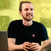 blog author image