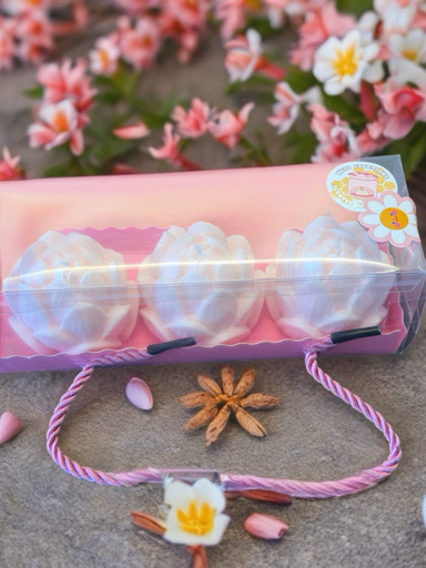 Flowers Wax Melts  – Image 1