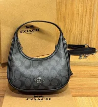 coach – Image 2