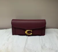 COACH – Image 5