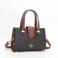 COACH – Image 5