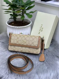 Coach – Image 1
